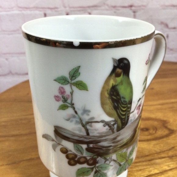 Vintage Royal Crown Songbirds Porcelain Footed Mugs - Set of 6 - Picture 7 of 11